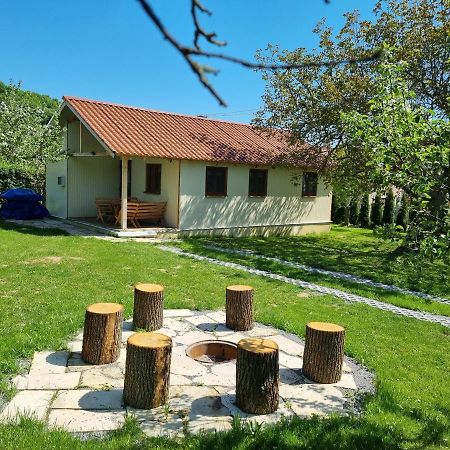 Domcek Pod Orechom Banska Stiavnica Bagian luar foto