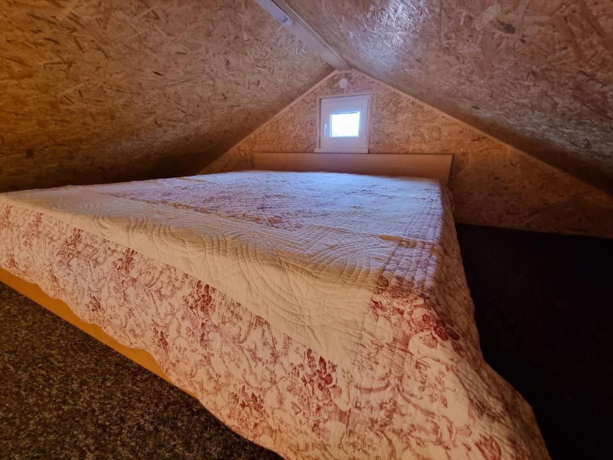 Domcek Pod Orechom Banska Stiavnica Bagian luar foto